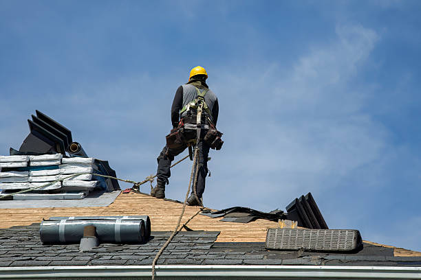 Professional Gutter Installation technician working in Manhattan, MT